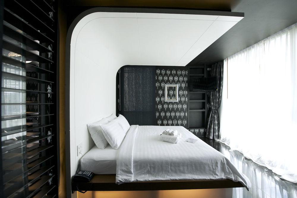 Vacio Suite Bangkok Kültér fotó